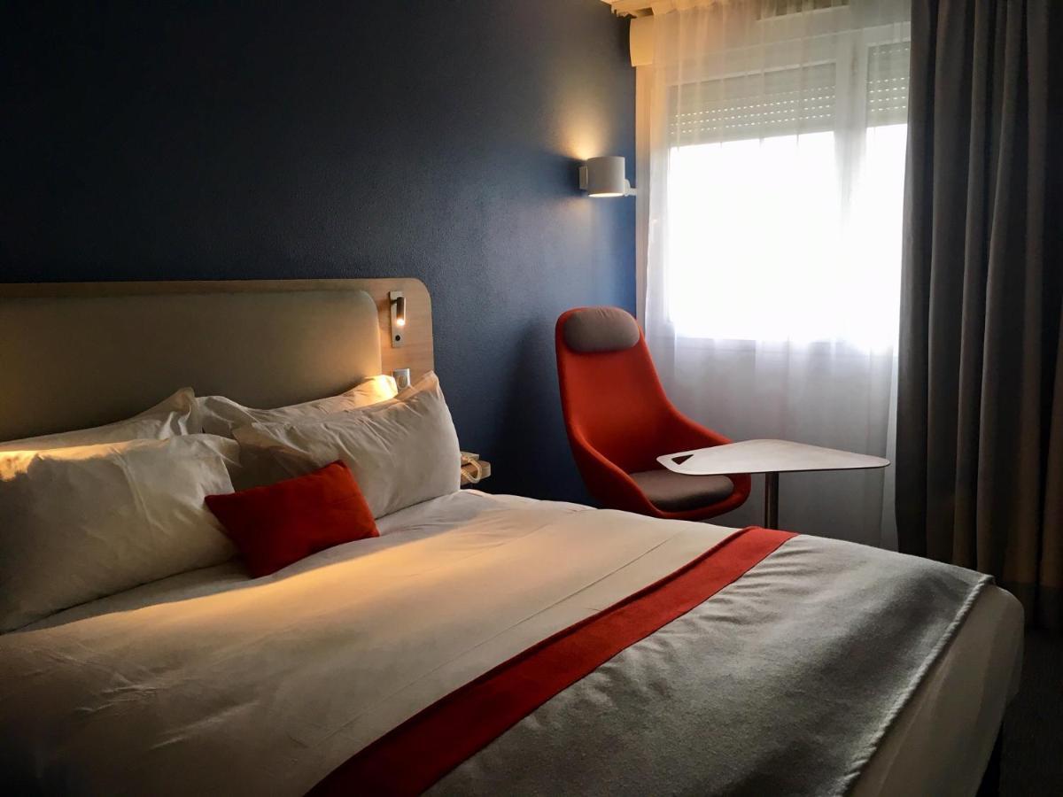 Holiday Inn Express Grenoble-Bernin מראה חיצוני תמונה